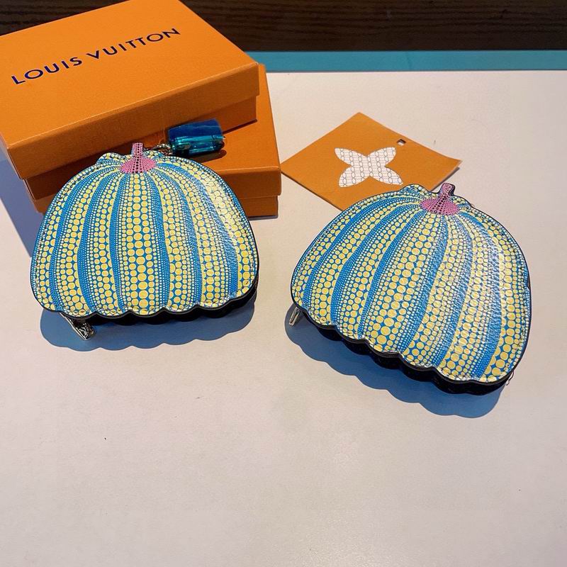 LV AirPods 012103